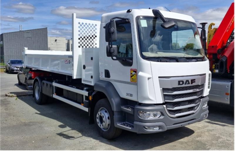 DAF XB 260 FA - Truk jungkit: gambar 1 DAF XB 260 FA - Truk jungkit: gambar 1