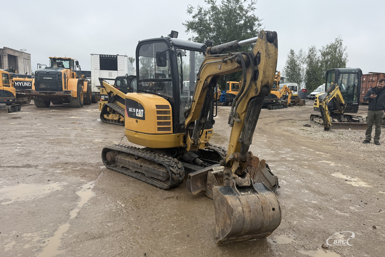 Caterpillar 302.7DCR - Ekskavator mini: gambar 2 Caterpillar 302.7DCR - Ekskavator mini: gambar 2