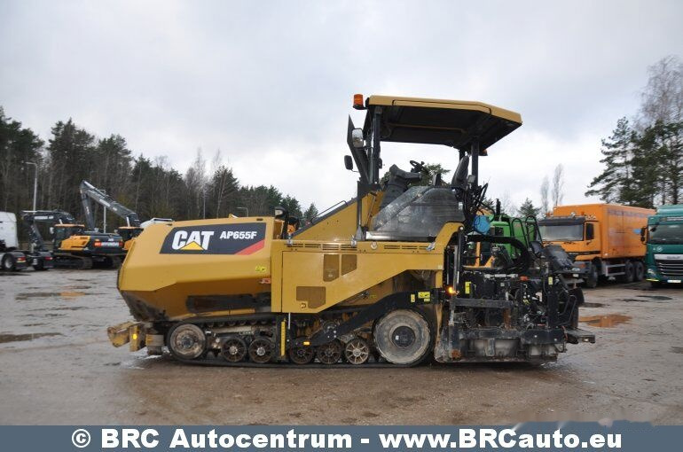 Caterpillar AP655F !2750h working hours! - Paver aspal: gambar 3 Caterpillar AP655F !2750h working hours! - Paver aspal: gambar 3