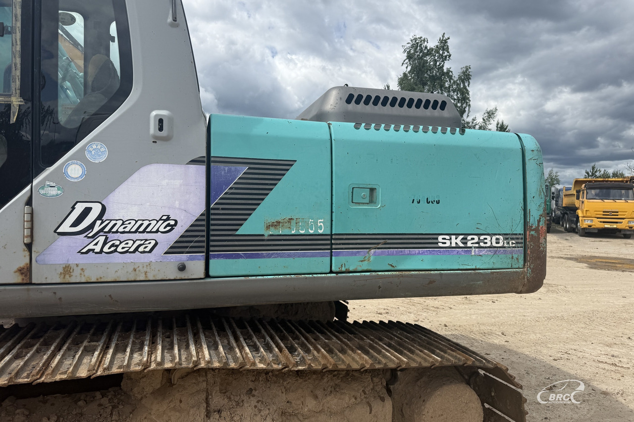 Ekskavator perayap Kobelco SK230LC: gambar 10