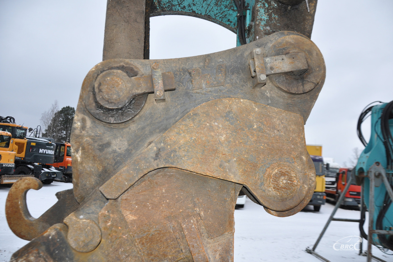 Ekskavator perayap Liebherr R944: gambar 16 Ekskavator perayap Liebherr R944: gambar 16