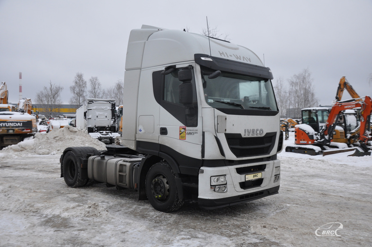 Iveco AS440T/P - Tractor head: gambar 2 Iveco AS440T/P - Tractor head: gambar 2
