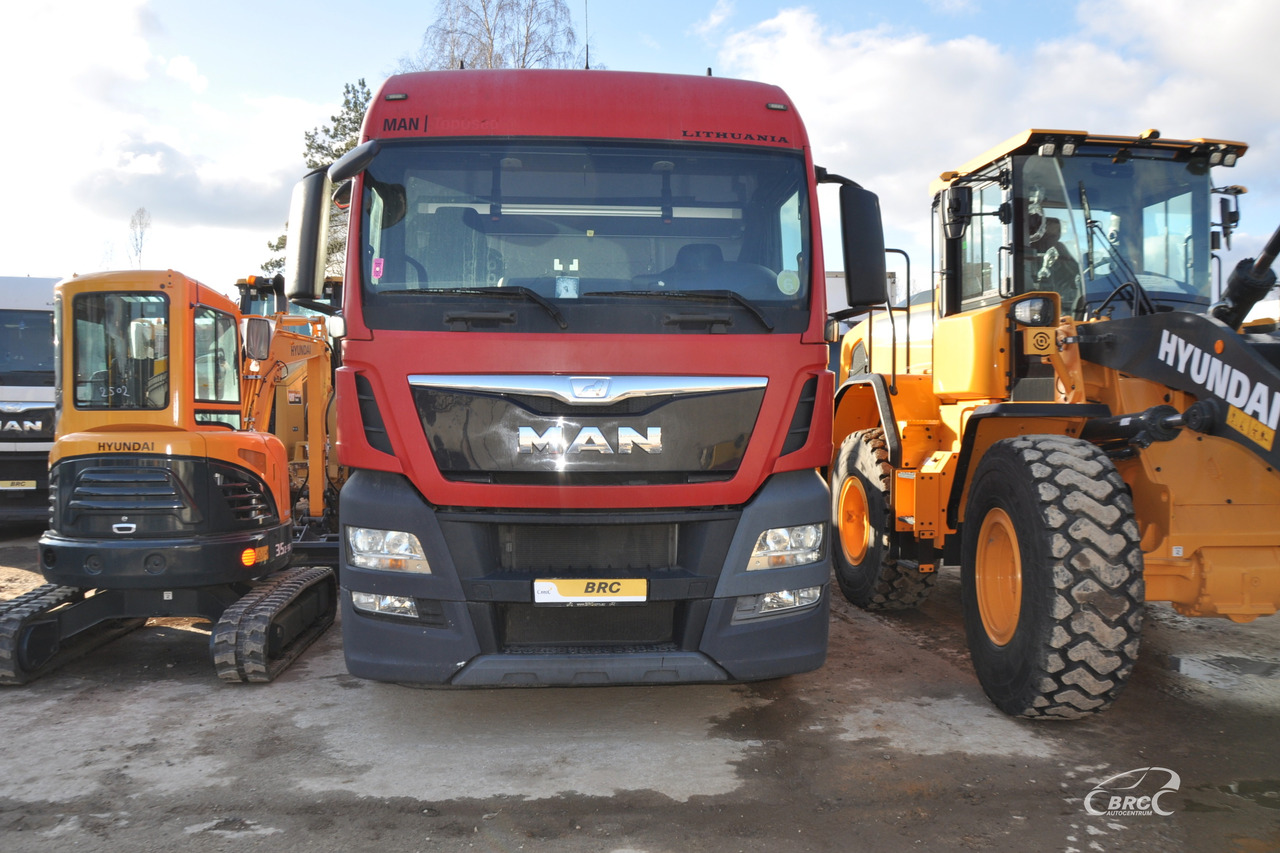 MAN TGX - Tractor head: gambar 2 MAN TGX - Tractor head: gambar 2