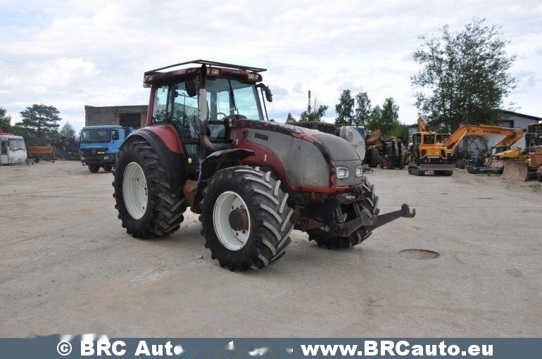 Valtra T190 - Traktor: gambar 2 Valtra T190 - Traktor: gambar 2