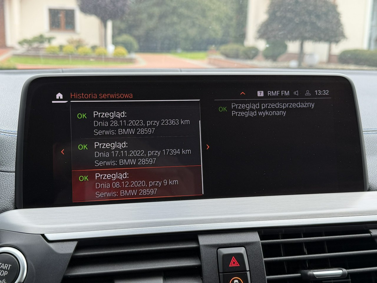 Mobil SUV BMW X4: gambar 27