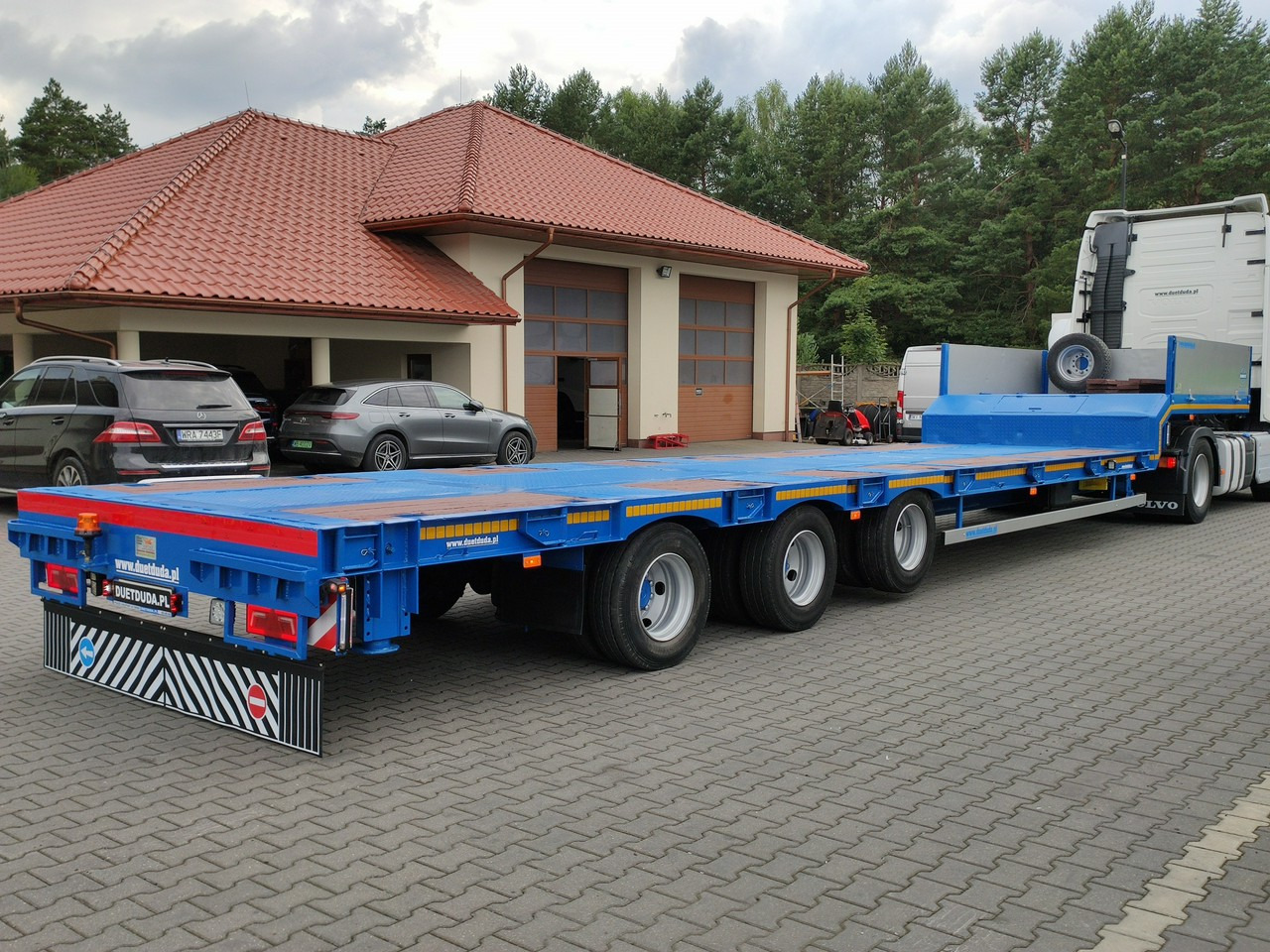 Bodex Poszerzana - Semi-trailer low bed: gambar 4 Bodex Poszerzana - Semi-trailer low bed: gambar 4