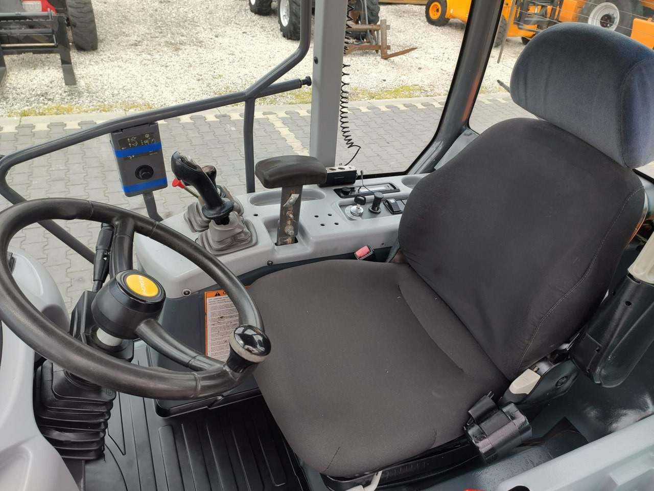 Wheel loader Hitachi ZW75 Wheel Loader Szybko-Złącze Widły Stan Bardzo Dobry: gambar 15