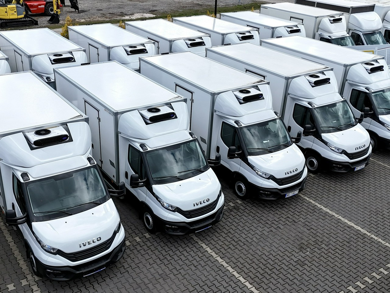 Iveco Daily 35S16 V - Van berpendingin: gambar 3 Iveco Daily 35S16 V - Van berpendingin: gambar 3