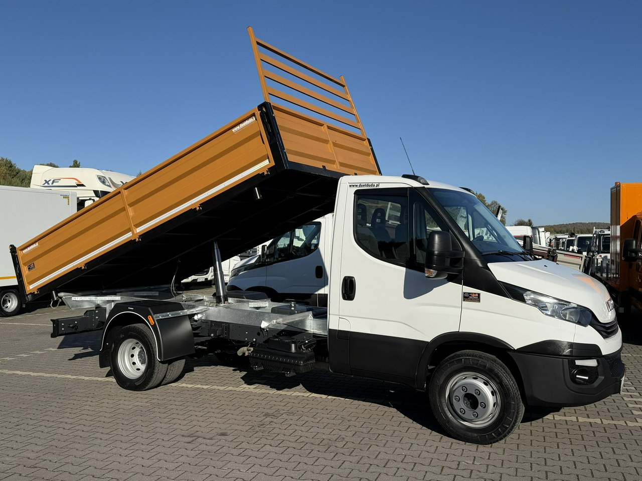 Iveco Daily 65C15 V H - Van jungkit: gambar 5 Iveco Daily 65C15 V H - Van jungkit: gambar 5