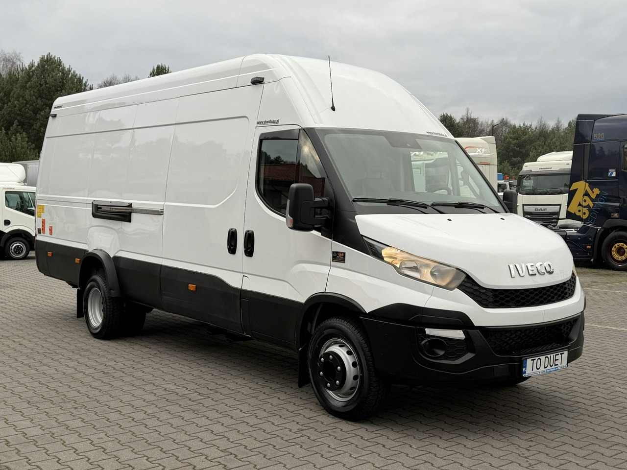 Iveco Daily 70C18 V H - Van panel: gambar 1 Iveco Daily 70C18 V H - Van panel: gambar 1