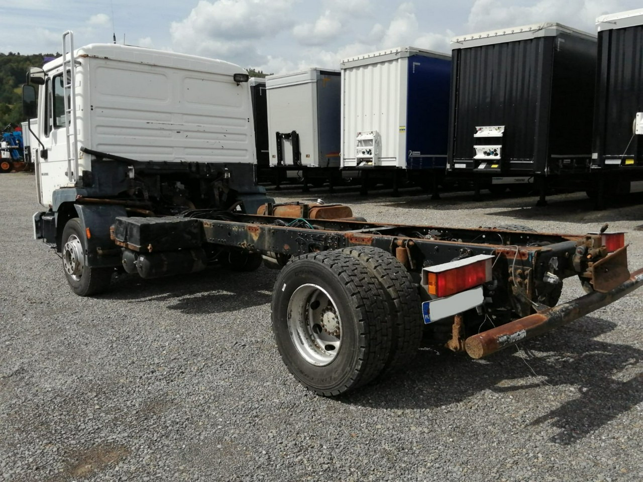 MAN ME 220B 4x2 Rama do zabudowy Sprawny !!! - Truk sasis: gambar 3 MAN ME 220B 4x2 Rama do zabudowy Sprawny !!! - Truk sasis: gambar 3
