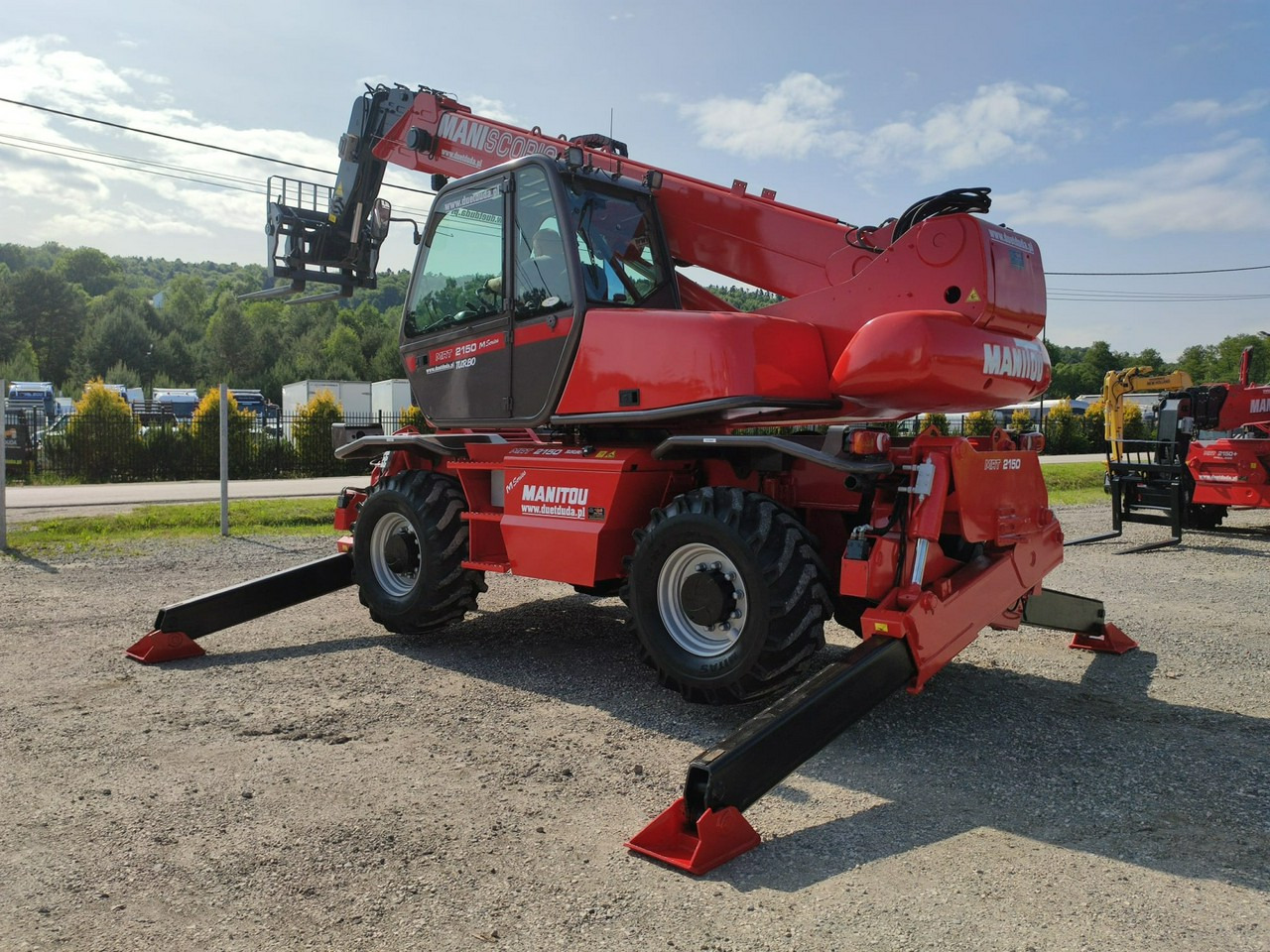 Manitou MRT 2150 ROTO Ładowarka Teleskopowa Obrotowa 2550 1850 1840 - Telehandler: gambar 5 Manitou MRT 2150 ROTO Ładowarka Teleskopowa Obrotowa 2550 1850 1840 - Telehandler: gambar 5