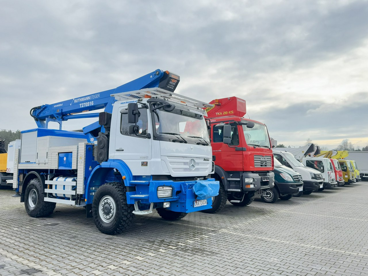 Mercedes AXOR 1829 4x4 Zwyżka RUTHMANN STEIGER T270S16 Podnośnik Koszowy - Platform udara yang dipasang di truk: gambar 5 Mercedes AXOR 1829 4x4 Zwyżka RUTHMANN STEIGER T270S16 Podnośnik Koszowy - Platform udara yang dipasang di truk: gambar 5