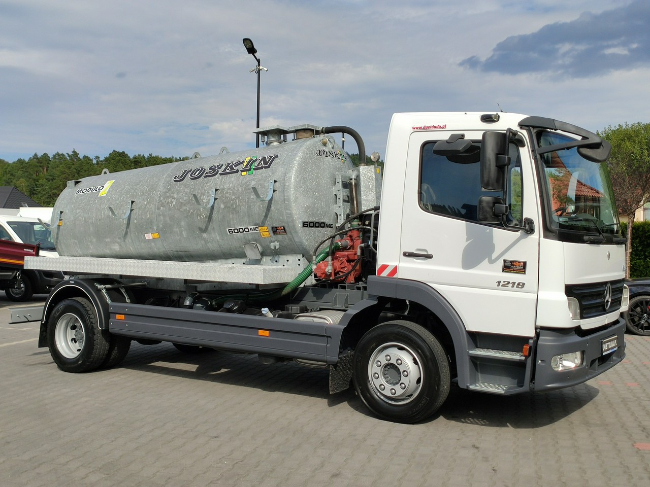 Mercedes Atego 1218 Asenizacyjny Szambiarka Beczka Szambowóz Poj.6m 2019r - Truk vakum: gambar 1 Mercedes Atego 1218 Asenizacyjny Szambiarka Beczka Szambowóz Poj.6m 2019r - Truk vakum: gambar 1
