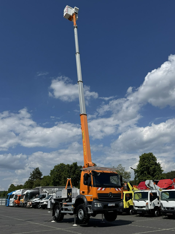 Mercedes Atego 718 E6 4x4 Zwyżka PALFINGER P210 BK Podnośnik Koszowy - Platform udara yang dipasang di truk: gambar 2 Mercedes Atego 718 E6 4x4 Zwyżka PALFINGER P210 BK Podnośnik Koszowy - Platform udara yang dipasang di truk: gambar 2