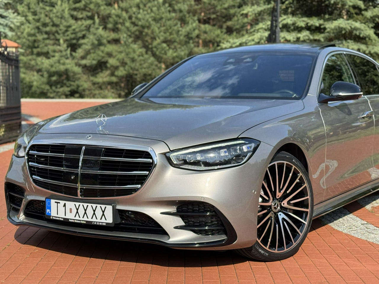Mercedes S 400 - Mobil sedan: gambar 3 Mercedes S 400 - Mobil sedan: gambar 3
