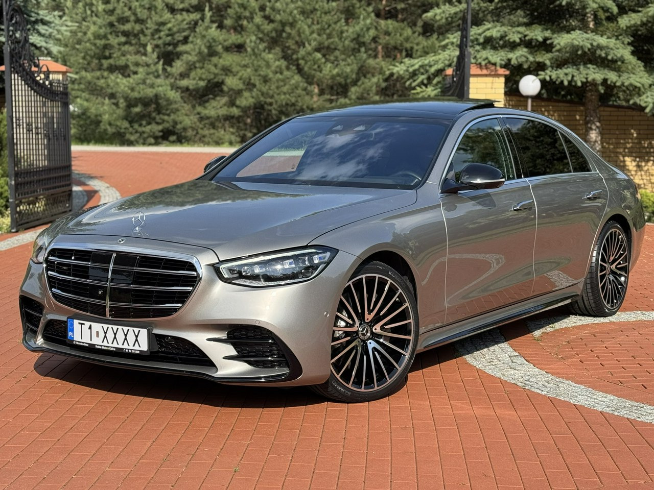 Mercedes S 400 - Mobil sedan: gambar 5 Mercedes S 400 - Mobil sedan: gambar 5
