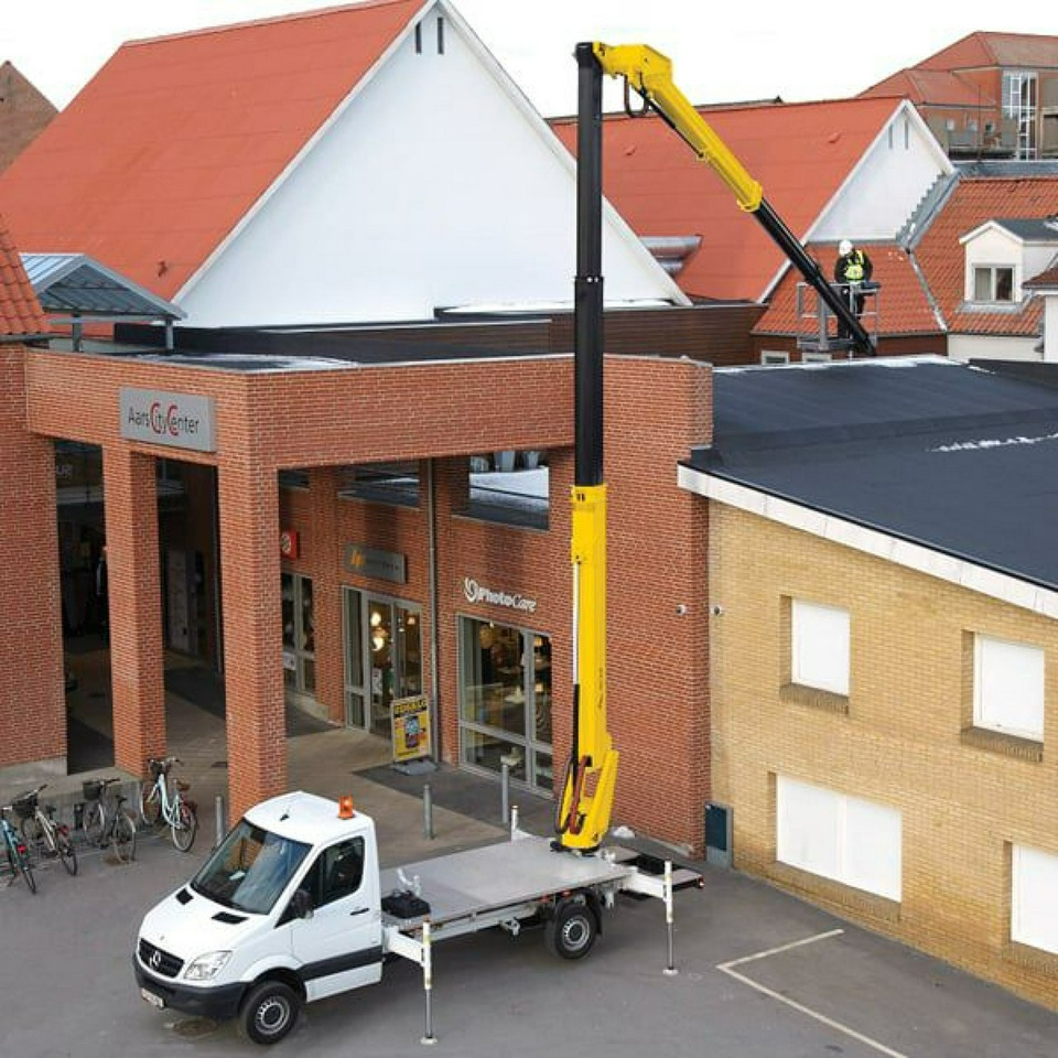 Mercedes Sprinter Zwyżka Podnośnik Koszowy VERSALIFT VTX-240 UDT - Platform udara yang dipasang di truk: gambar 3 Mercedes Sprinter Zwyżka Podnośnik Koszowy VERSALIFT VTX-240 UDT - Platform udara yang dipasang di truk: gambar 3