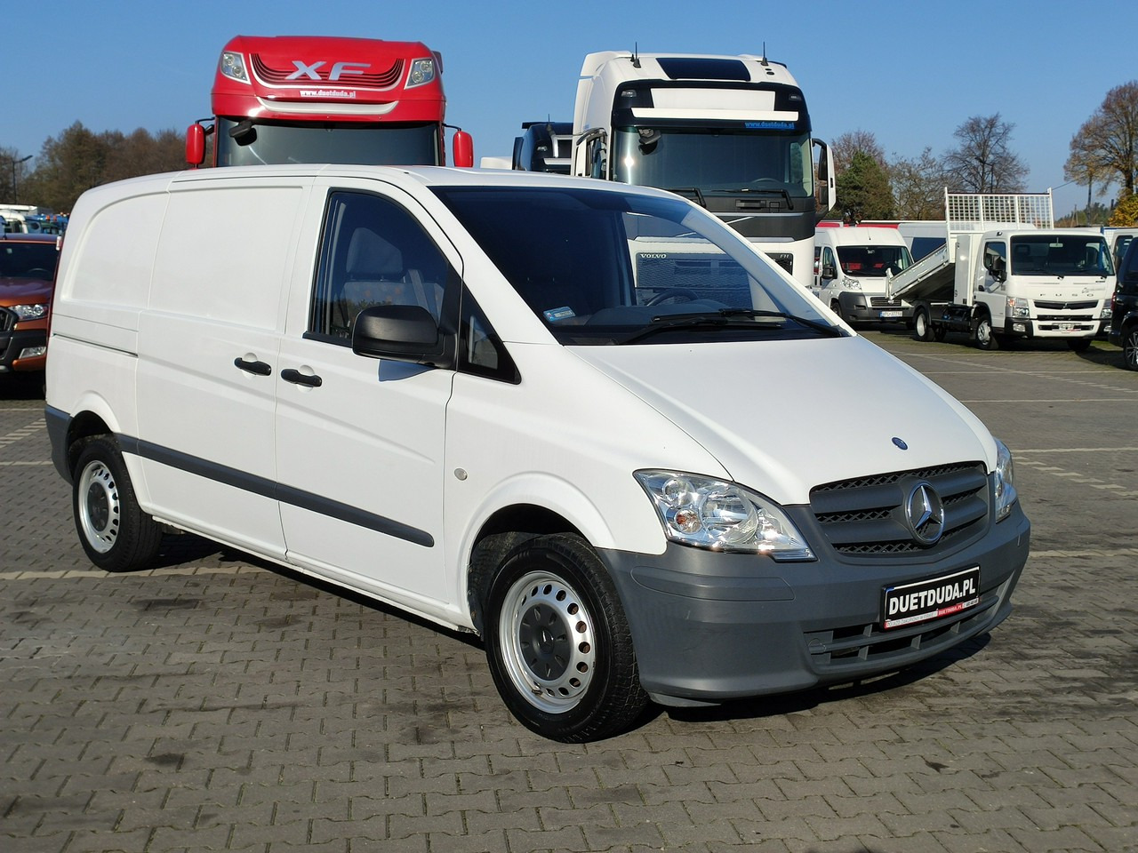 Mercedes Vito - Van kecil: gambar 1 Mercedes Vito - Van kecil: gambar 1