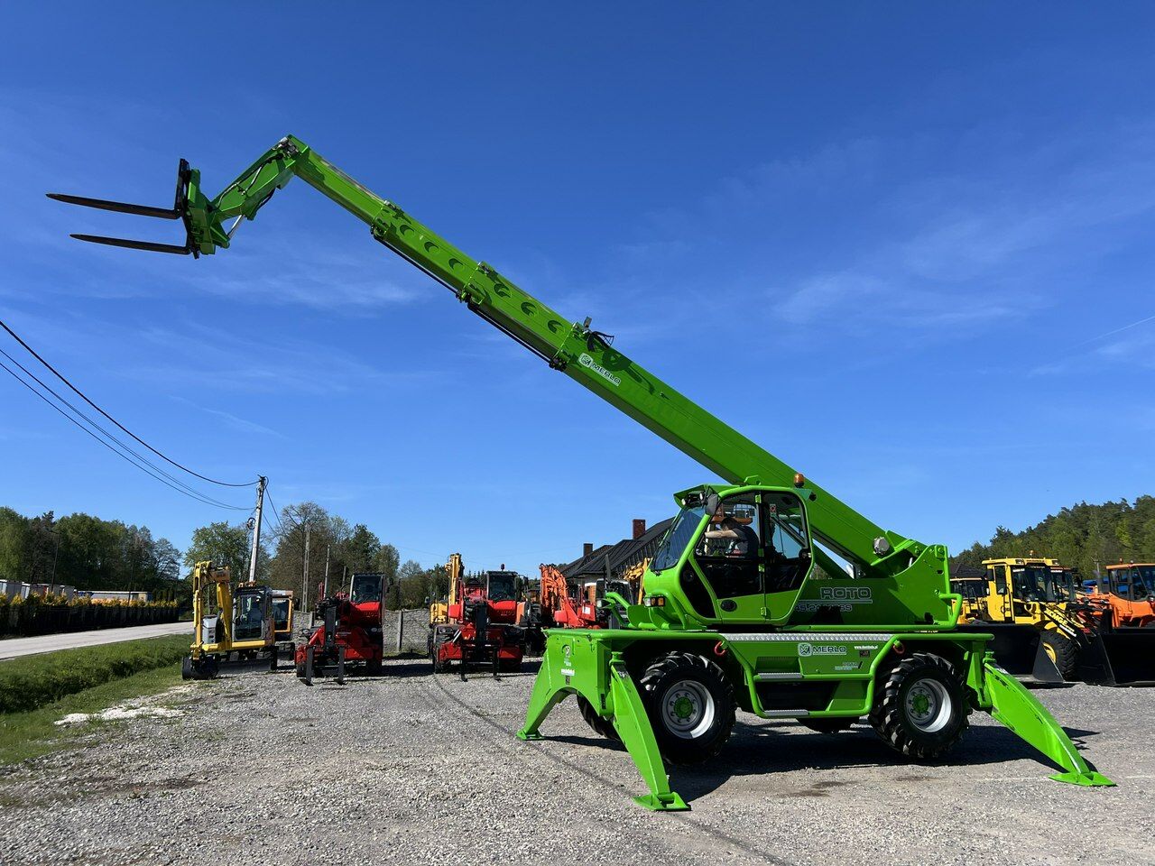 Telehandler Merlo Roto 45.21 MCSS ( 40.25 ) Zadbana Sprawna Super Stan: gambar 9 Telehandler Merlo Roto 45.21 MCSS ( 40.25 ) Zadbana Sprawna Super Stan: gambar 9
