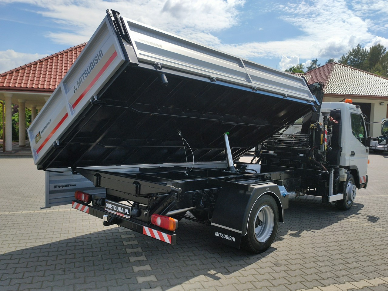 Leasing Mitsubishi Canter Fuso 9C18 3.0/180KM Automat, HDS FASSI F30 Wywrotka 3-str Mitsubishi Canter Fuso 9C18 3.0/180KM Automat, HDS FASSI F30 Wywrotka 3-str: gambar 15