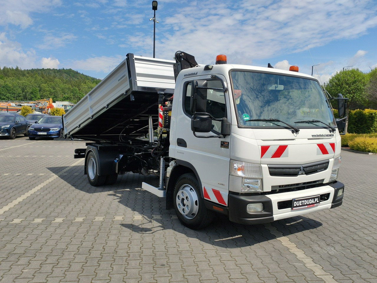 Leasing Mitsubishi Canter Fuso 9C18 3.0/180KM Automat, HDS FASSI F30 Wywrotka 3-str Mitsubishi Canter Fuso 9C18 3.0/180KM Automat, HDS FASSI F30 Wywrotka 3-str: gambar 6