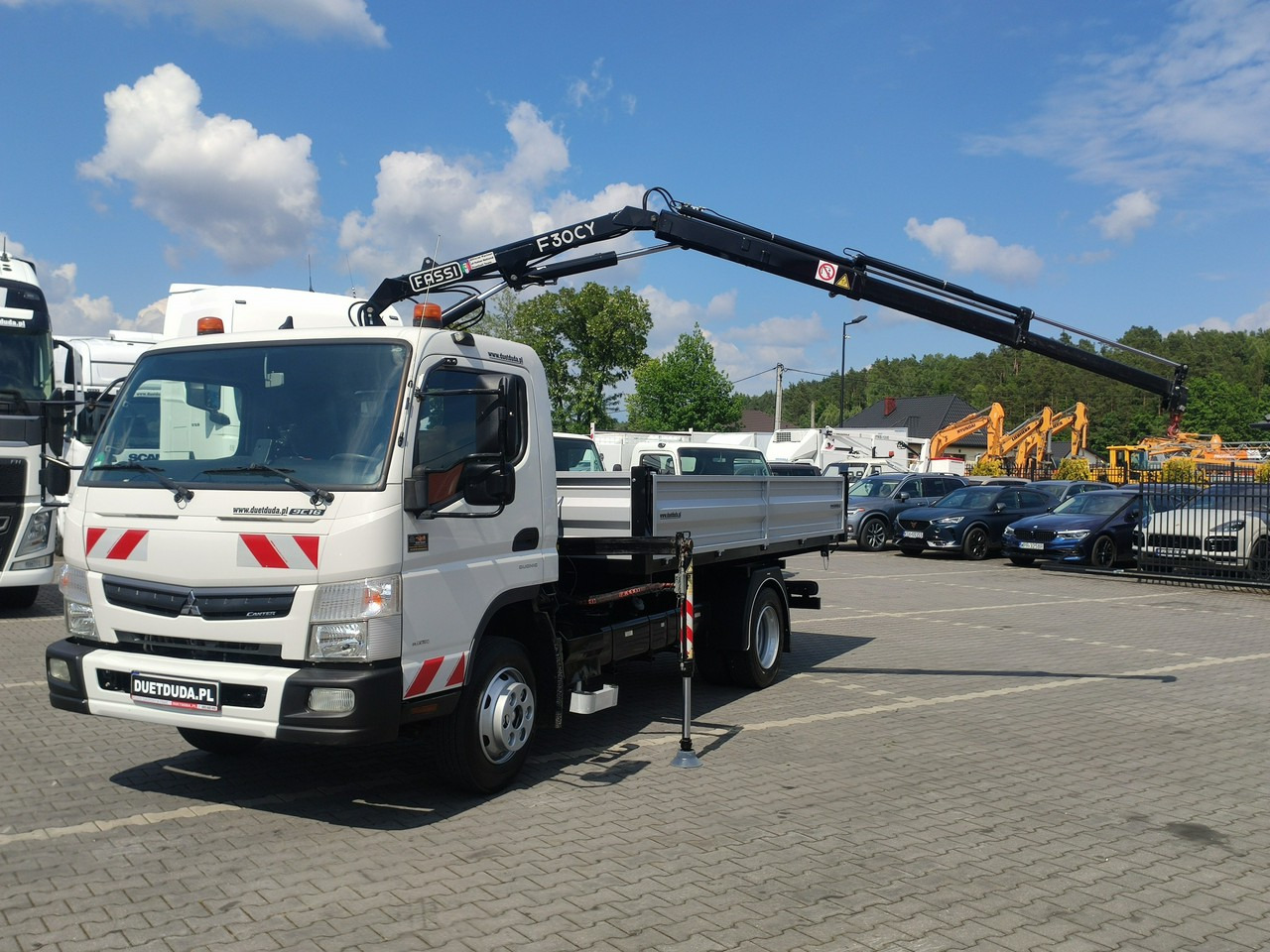 Mitsubishi Canter Fuso 9C18 3.0/180KM Automat, HDS FASSI F30 Wywrotka 3-str - Truk jungkit: gambar 1 Mitsubishi Canter Fuso 9C18 3.0/180KM Automat, HDS FASSI F30 Wywrotka 3-str - Truk jungkit: gambar 1