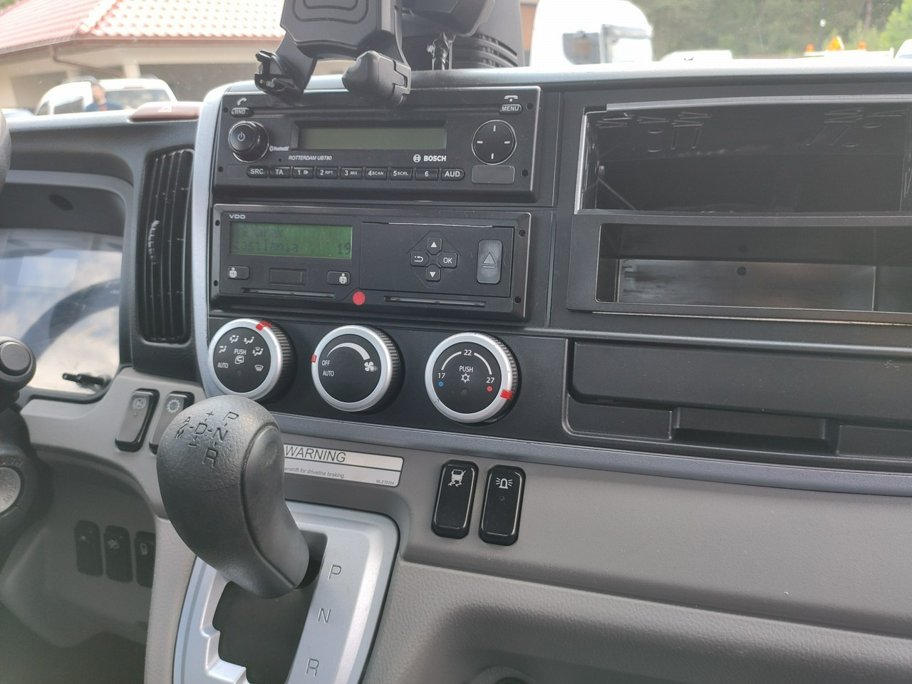 Leasing Mitsubishi Canter Fuso 9C18 3.0/180KM Automat, HDS FASSI F30 Wywrotka 3-str Mitsubishi Canter Fuso 9C18 3.0/180KM Automat, HDS FASSI F30 Wywrotka 3-str: gambar 25