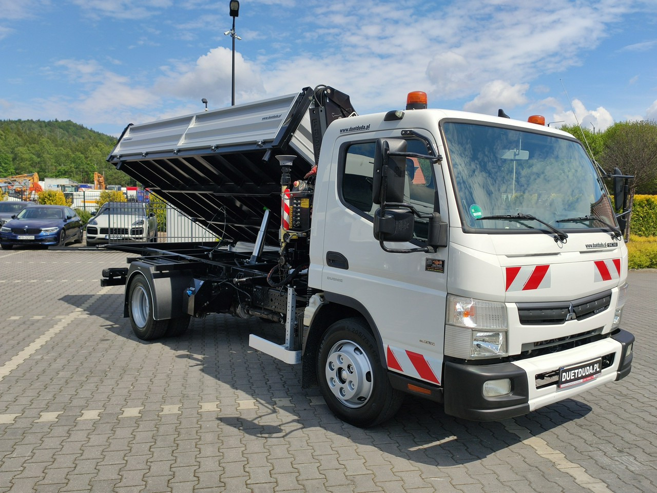Mitsubishi Canter Fuso 9C18 3.0/180KM HDS FASSI F30 Wywrotka 3-stronna - Truk jungkit: gambar 2 Mitsubishi Canter Fuso 9C18 3.0/180KM HDS FASSI F30 Wywrotka 3-stronna - Truk jungkit: gambar 2