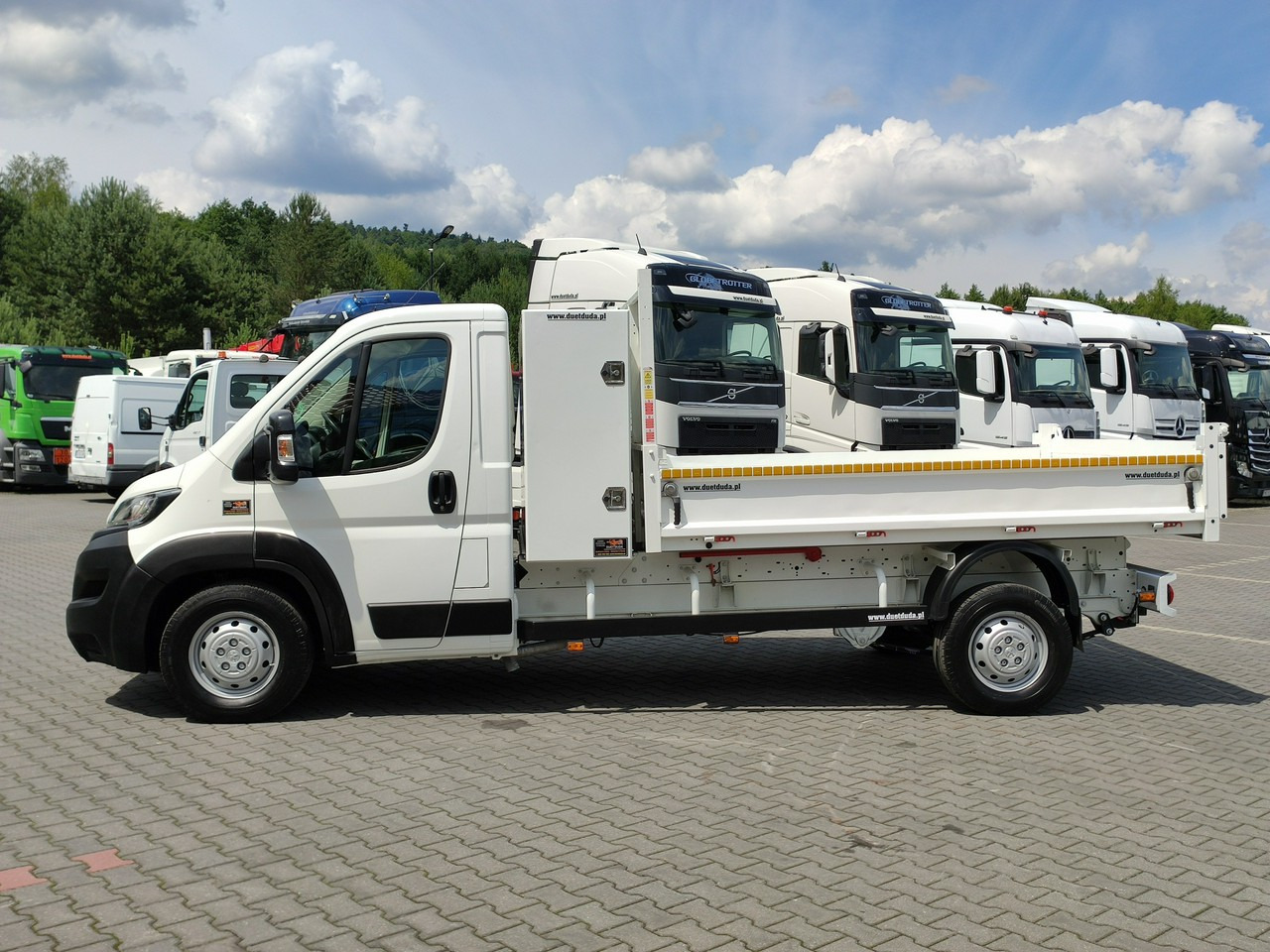 Peugeot Boxer - Van jungkit: gambar 5 Peugeot Boxer - Van jungkit: gambar 5