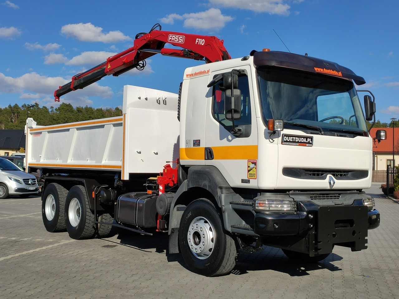 Truk jungkit, Truk derek Renault Kerax 26.370 6x4 Mocny HDS FASSI F110: gambar 21