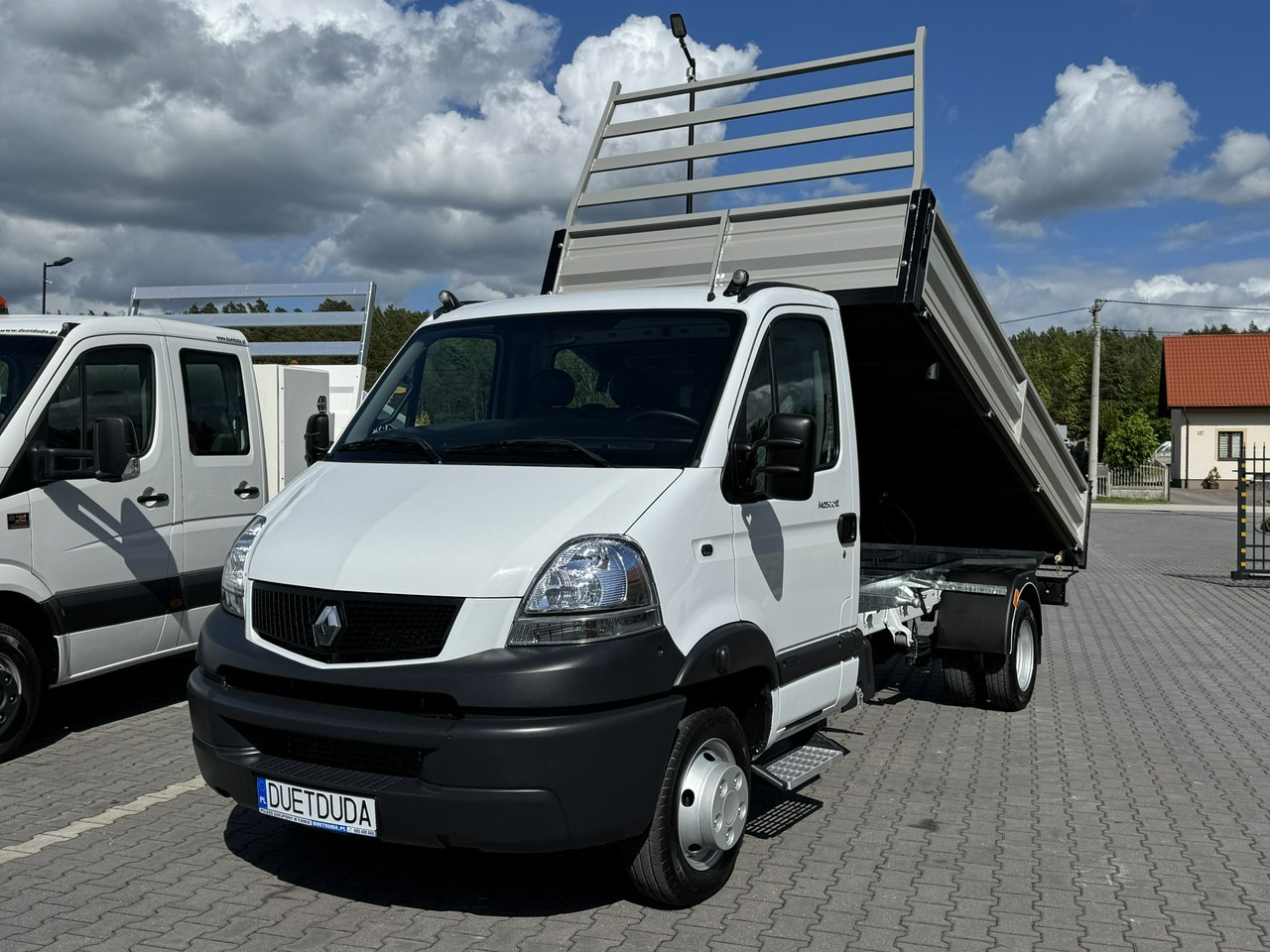 Renault Mascott - Van jungkit: gambar 3 Renault Mascott - Van jungkit: gambar 3