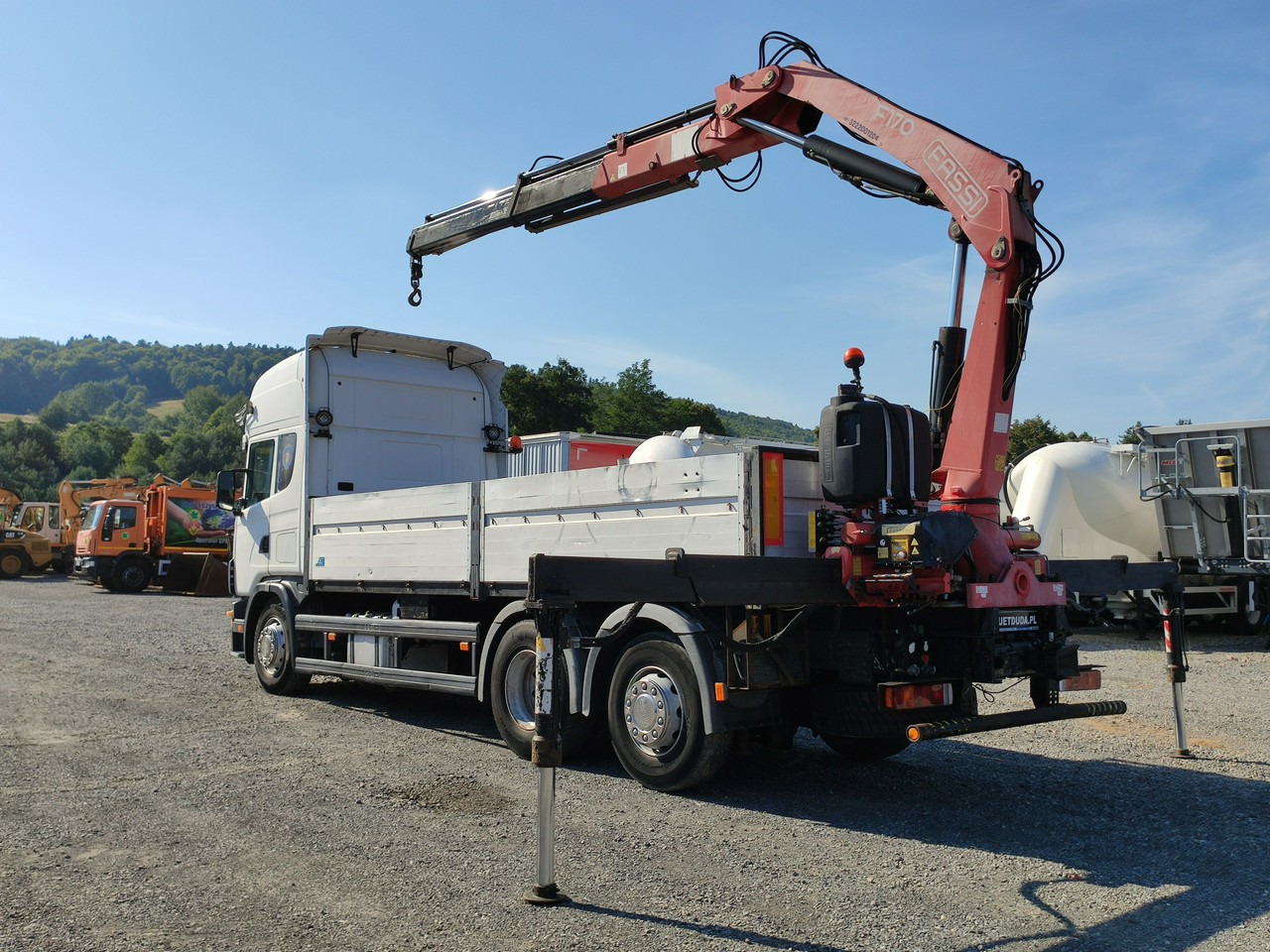 Scania 124L 420 6x2 Retarder HDS FASSI F170 Budowlanka - Truk flatbed, Truk derek: gambar 3 Scania 124L 420 6x2 Retarder HDS FASSI F170 Budowlanka - Truk flatbed, Truk derek: gambar 3