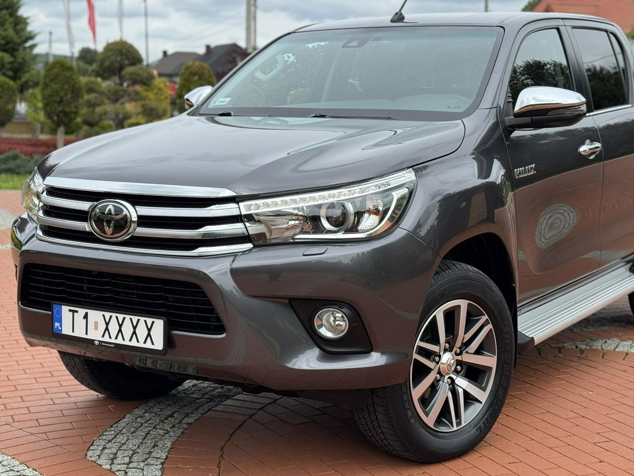 Toyota Hilux - Truk pikap: gambar 5 Toyota Hilux - Truk pikap: gambar 5