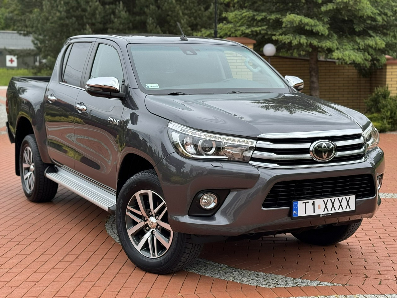 Toyota Hilux - Truk pikap: gambar 3 Toyota Hilux - Truk pikap: gambar 3