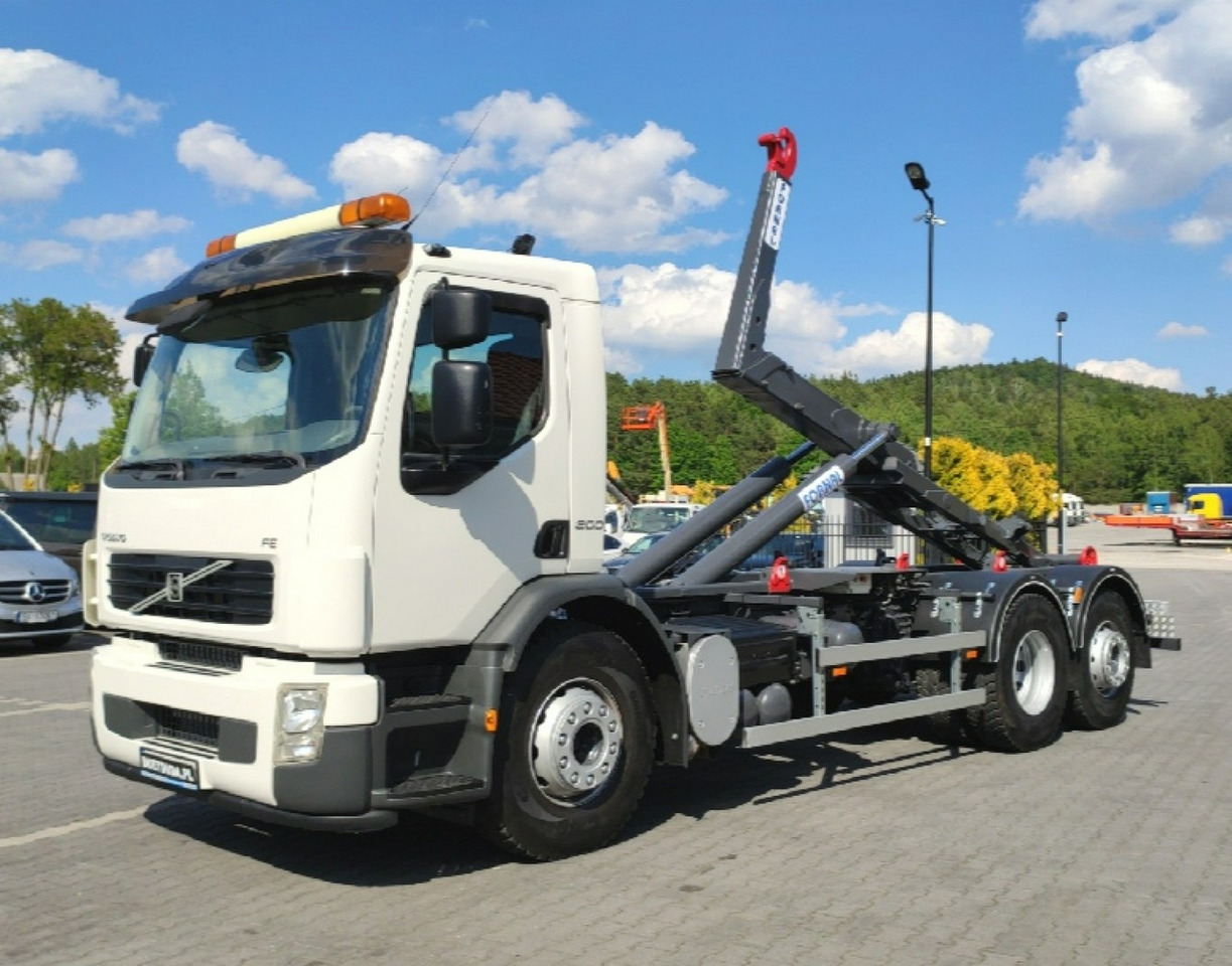Volvo FE 26.300 Hakowiec Napęd 6x2 Oś Skrętna - Hook lift: gambar 1 Volvo FE 26.300 Hakowiec Napęd 6x2 Oś Skrętna - Hook lift: gambar 1