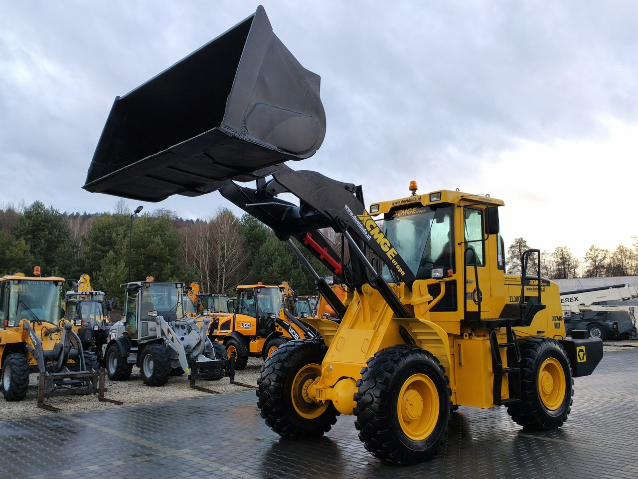 XCMG ZL 30G Centralne smarowanie Klimatyzacja 10T Super Stan !!! - Wheel loader: gambar 1 XCMG ZL 30G Centralne smarowanie Klimatyzacja 10T Super Stan !!! - Wheel loader: gambar 1