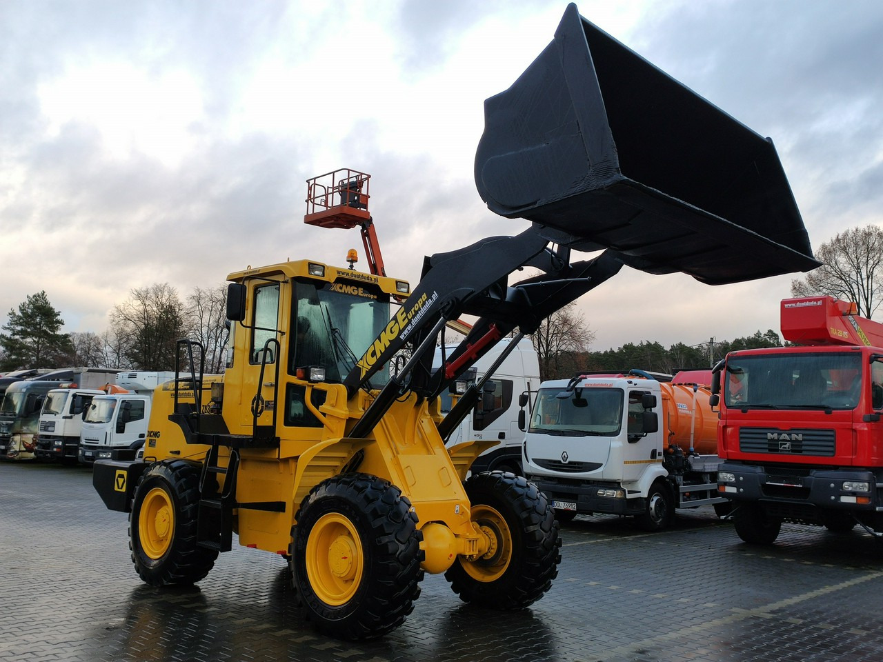 XCMG ZL 30G Centralne smarowanie Klimatyzacja 10T Super Stan !!! - Wheel loader: gambar 4 XCMG ZL 30G Centralne smarowanie Klimatyzacja 10T Super Stan !!! - Wheel loader: gambar 4
