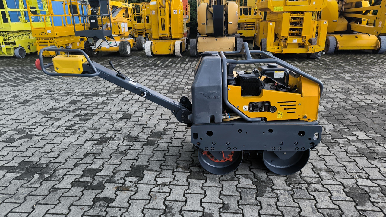 BELLE TDX 650 - Roller: gambar 4 BELLE TDX 650 - Roller: gambar 4
