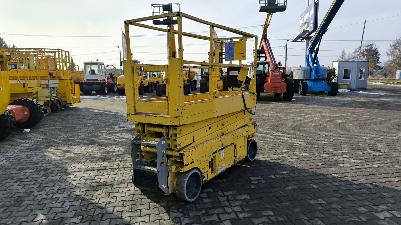 GENIE GS 2032 - Scissor lifts: gambar 4 GENIE GS 2032 - Scissor lifts: gambar 4