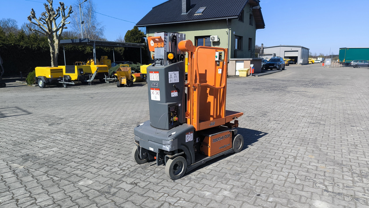 JLG TOUCAN DUO - Platform udara yang dipasang di truk: gambar 1 JLG TOUCAN DUO - Platform udara yang dipasang di truk: gambar 1
