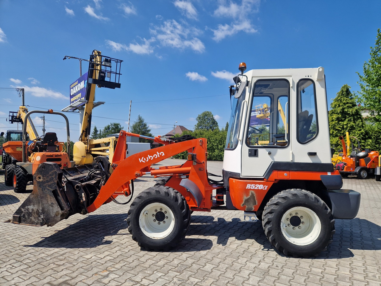 KUBOTA R520N - Wheel loader: gambar 1 KUBOTA R520N - Wheel loader: gambar 1