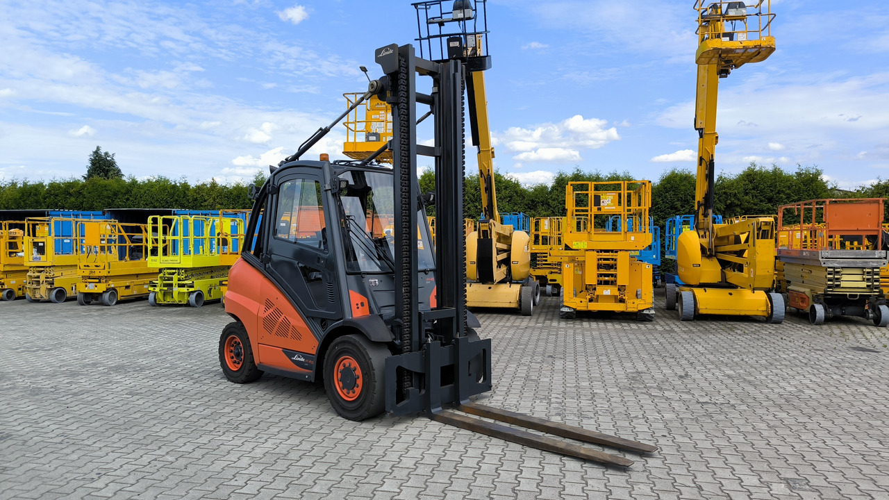 LINDE H 45 D – 02 - Forklift diesel: gambar 1 LINDE H 45 D – 02 - Forklift diesel: gambar 1