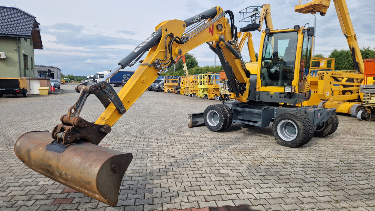 WACKER NEUSON EW65 - Ekskavator roda: gambar 4 WACKER NEUSON EW65 - Ekskavator roda: gambar 4