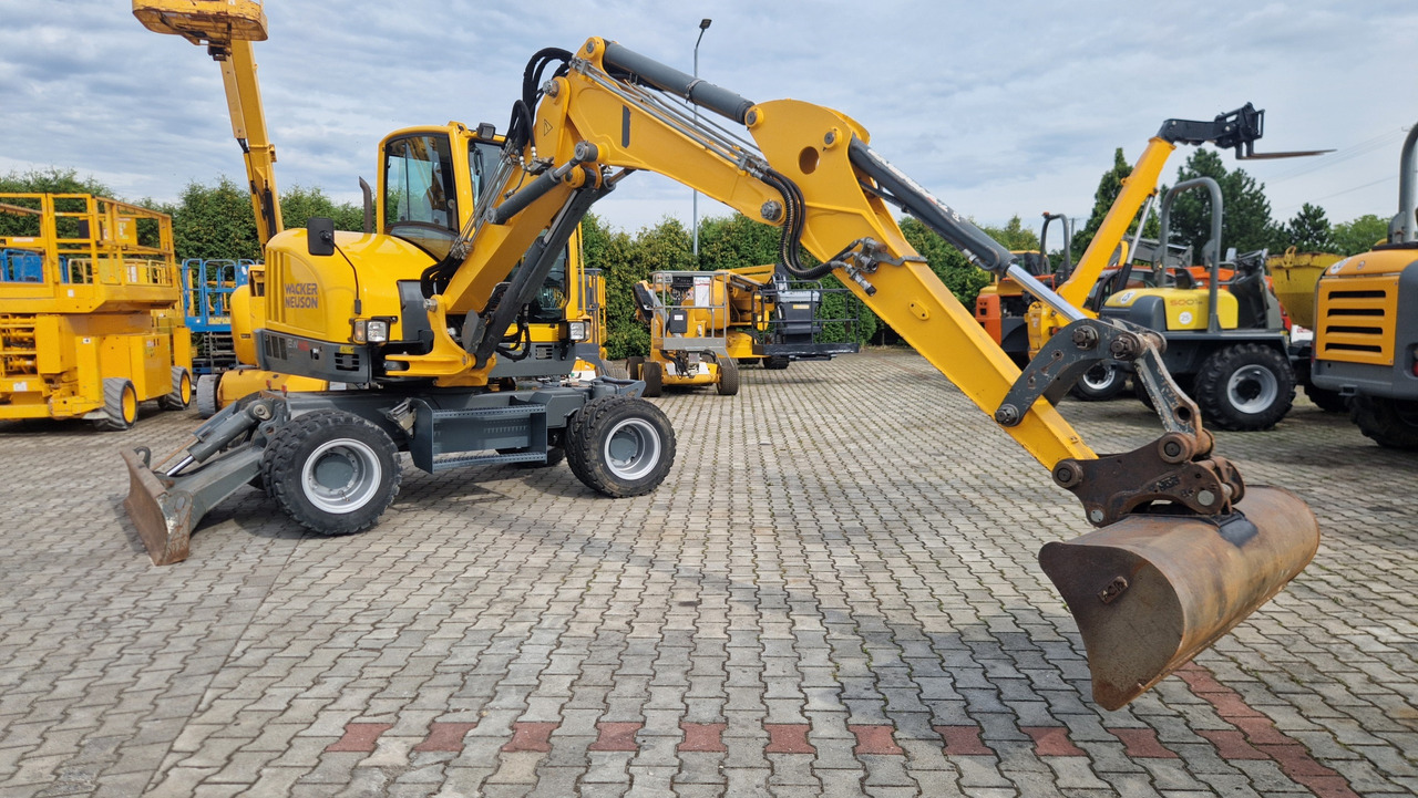 WACKER NEUSON EW65 - Ekskavator roda: gambar 5 WACKER NEUSON EW65 - Ekskavator roda: gambar 5