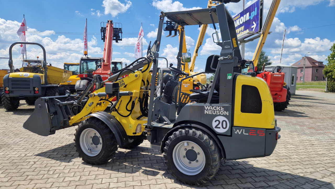 WACKER NEUSON WL 25 - Wheel loader: gambar 1 WACKER NEUSON WL 25 - Wheel loader: gambar 1