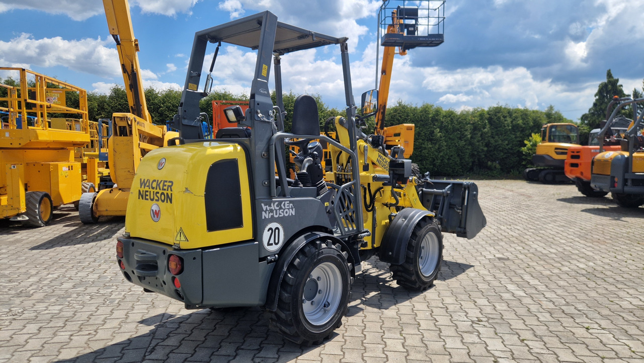 WACKER NEUSON WL 25 - Wheel loader: gambar 5 WACKER NEUSON WL 25 - Wheel loader: gambar 5