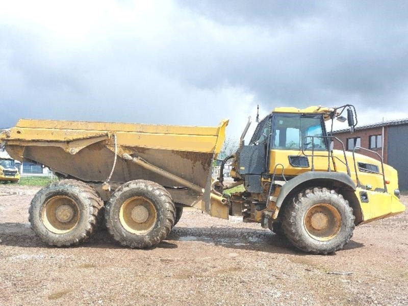 Bell B 20 E - Tempat sampah artikulasi: gambar 5 Bell B 20 E - Tempat sampah artikulasi: gambar 5