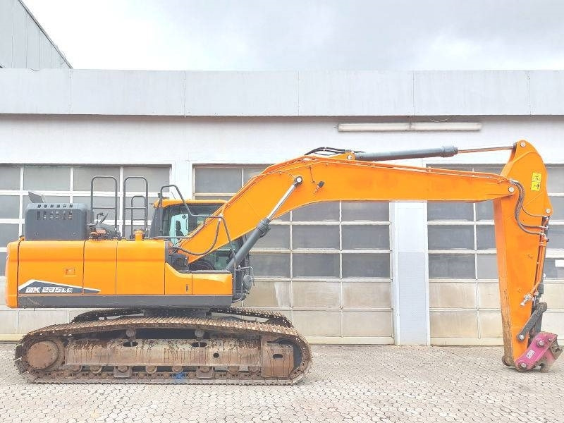 Doosan DX 235 LC-7 - Ekskavator perayap: gambar 5 Doosan DX 235 LC-7 - Ekskavator perayap: gambar 5