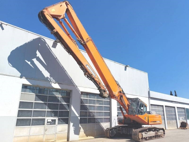Doosan DX 420 LC - Ekskavator penghancur: gambar 2 Doosan DX 420 LC - Ekskavator penghancur: gambar 2